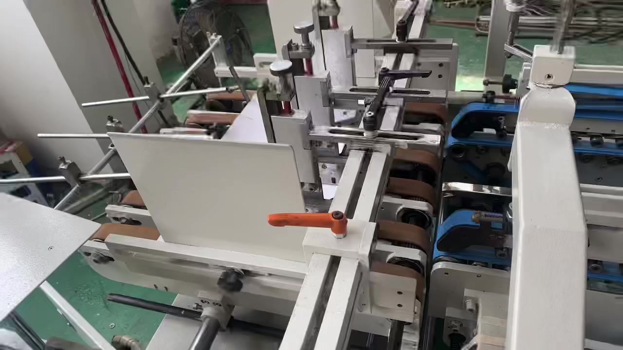 السلام عليكم
تم وصول مكائن لص العلب الكارتونيه 3 نقطة مستخدم في الصين ومعاد تجديده عرض 75سم للاستفسار على الخاص او الاتصال على موبايل ***********ابو علي
