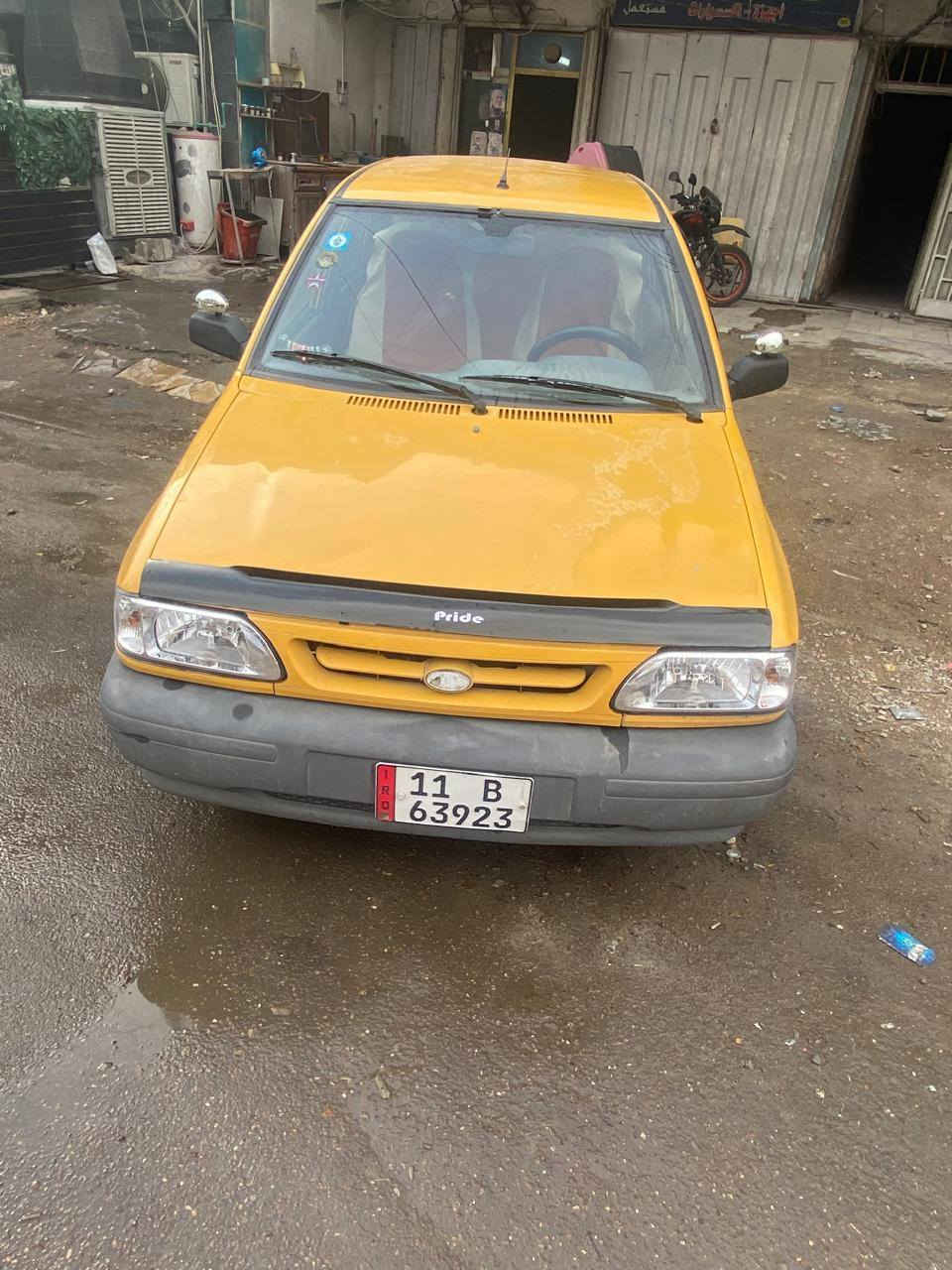 السلام عليكم سايبه للبيع موديل 12 رقم نكليزي سياره جاهزه بدون صبغ ولا تبديل  كير مكينه تبريد مكفولات شواصي مكفولات نقص فقط مشط ستيرن كايم سنويه لل ٢٧ مكاني بغداد البياع رقم الهاتف ***********
السعر ٣١ ورقه
