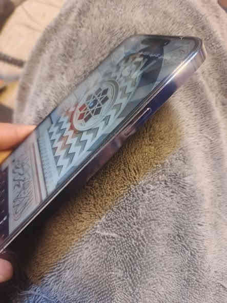 مرحبا
بيع أو مراوس إيفون ١٤ بروماكس دبل سيمكارت 
مبدل شاشة أولد بيها ضمان تأخذه من محلي 
ومبدل بطارية أصلية ١٠٠ هم بيها ضمان 
الباقي والنضافة شوفة عينكم الجهاز مرتب وجديد 
بيع أو مراوس وية ١٥ بروماكس 
سعر البيع ٦٧٥ ألف وبيه مجال بسيط 
***********
