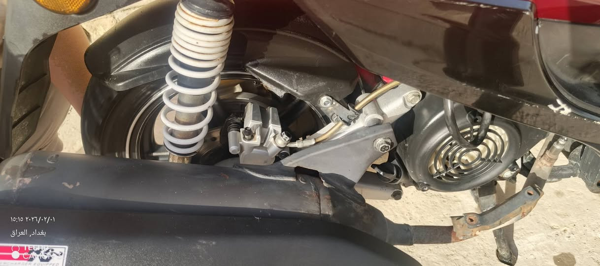 سلام عليكم سكنس شمعه وارد كوري 2016 كفاله عامه من كلشي كهربائيات كلها شغاله مكينه خرسه ونكره كل وقت لو احمر مميز قليل كلش اكو منه بريكات دسك امامي خلفي تايرات جدد تايوان ربع مذب عليها 
العنوان بلديات 
الرقم *********** 
السعر اتصل وخادمك
