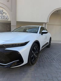 تويوتا كراون  -خليجي السياره -موديل 2023 -تبريد بالكراسي كراسي ثنين كه...