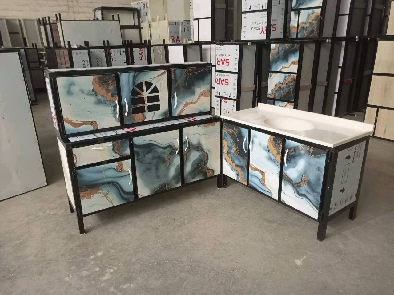 كاونتر مترونص  ارضي.وملحق مترونص  

وسنك متر و 20 سم . 

السعر  225
توصيل لجميع المحافظات العراق 

الاحجز والاستفسار راسلو الصفحه