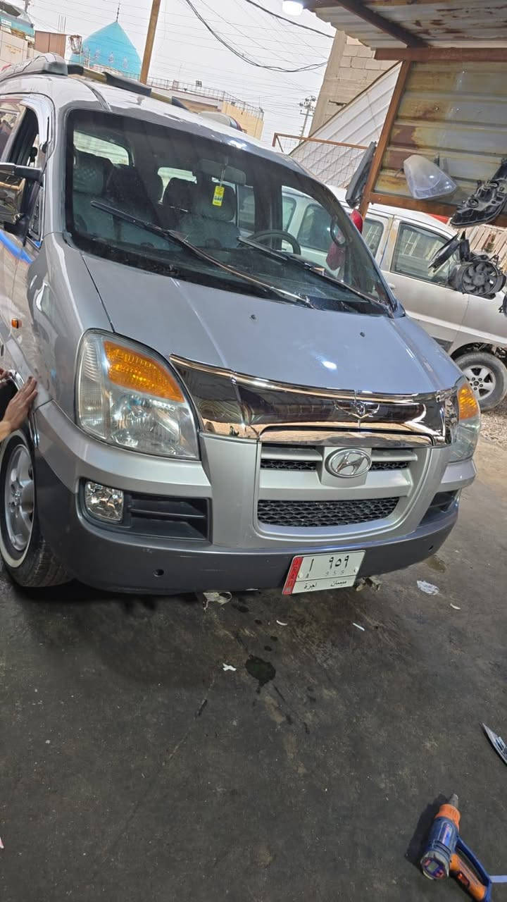 سلام عليكم ٢٠٠٧  مفتوح كير اوتاماتيك رقم ميسان جاهزه من كلشي مكفوله ضربه كصه عيب شرعي سعر ٧٣ بيها مجال تبريد تخم تاير حداده *********** بصره ابو الخصيب مهيجران
