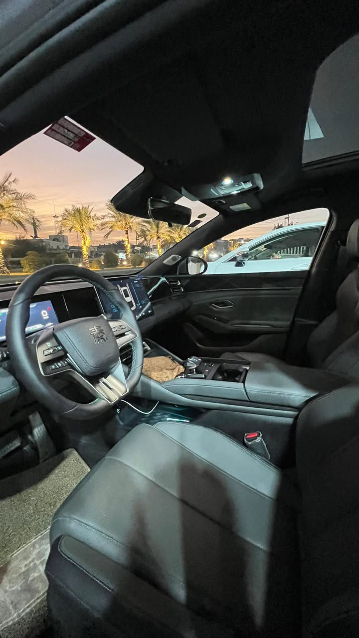 السلام عليكم للبيع بي واي دي كن ال الجبيره
مرقم بغداد بأسمي 2025 تجي الحجم الجبير لارج بانوراما وكاميرات امامي وخلفي وجانبي اللون فيلي ماشيه 12 الف وقابل للزياده مكفوله حتى من الشخط وشاحنتها بالجيس بعدها مكاني شارع فلسطين 
السعر 22 مليون و500
***********
