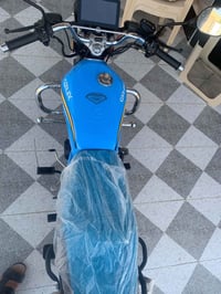 سولنك 25 • زنجيل 200 • بدون كمرك