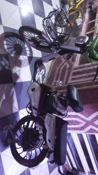 دراجه شحن للبيع موديل 23 بطاريات ست بطاريات وعقد جديد بس ناقصك كفرات د...