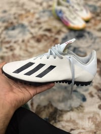 اديداس اصلي بالة  قايس 42 نظافه فول تخفيضات  40الف مع التوصيل  للحجز 0...