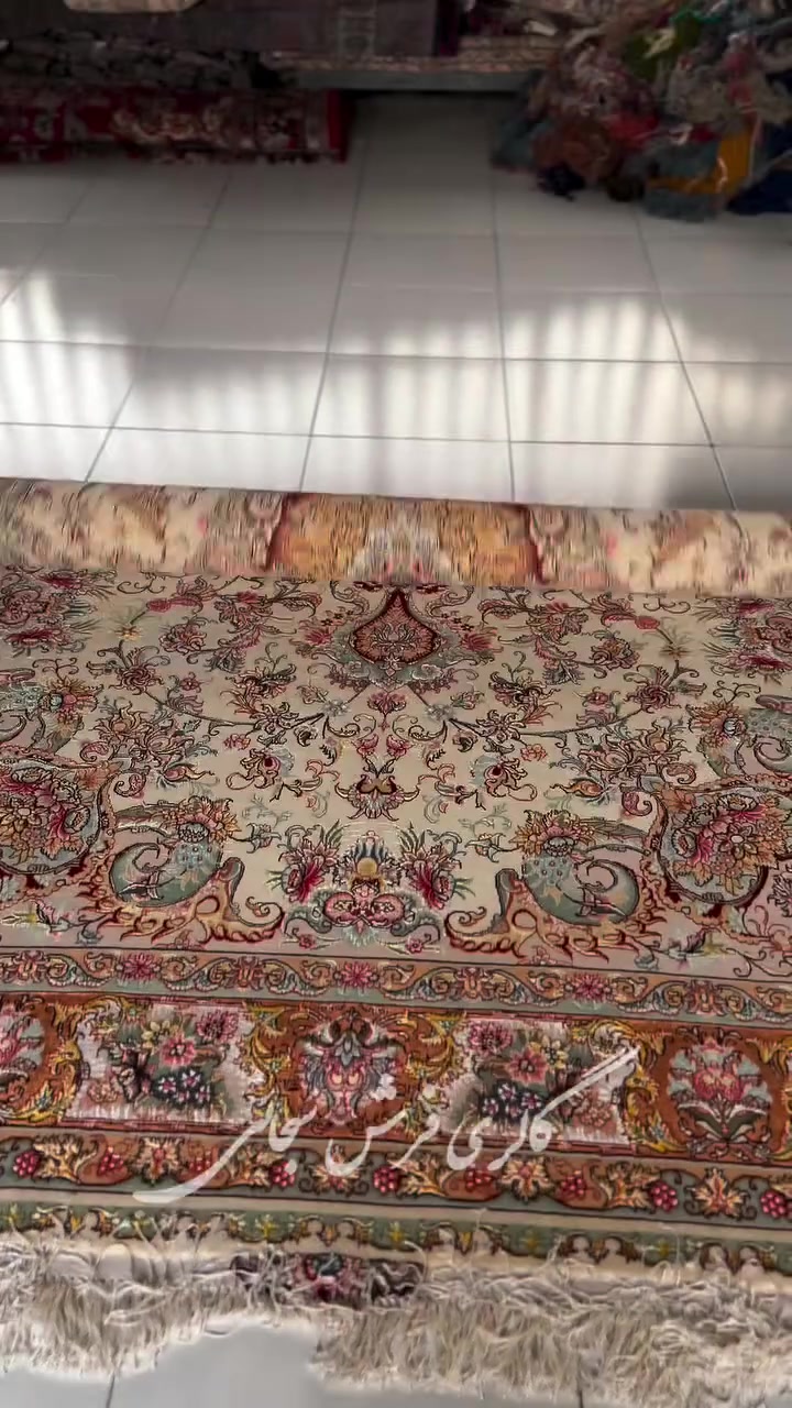 ✨ Premium Persian Carpet
Bring timeless elegance to your home with this exquisite Persian carpet.
🧶 Size: 200 × 300 cm (6-Meter Carpet)
🌺 Design: Novin Far – Mehraneh Pattern
📍 Woven in Tabriz, Iran
🪡 55 Raj fine weave
🌸 Silk highlights with a fully silk central medallion, field, and border
✔️ Exceptional craftsmanship
✔️ Elegant design
✔️ A perfect choice for luxury interiors
📩 Contact us for pricing and worldwide shipping.
#PersianCarpet #TabrizCarpet #SilkCarpet #LuxuryRug #HomeDecor #IranianCarpet
سجادة فارسية فاخرة
أضف لمسة من الفخامة والأصالة إلى منزلك مع هذه السجادة الفارسية المميزة.
🧶 المقاس: 200 × 300 سم (6 أمتار)
🌺 التصميم: نوين فر – مهرانه
📍 صناعة تبريز – إيران
🪡 55 رج بدقة عالية
🌸 تفاصيل من الحرير مع ترنج، وأرضية، وإطار مصنوع بالكامل من الحرير
✔️ جودة عالية
✔️ حرفة متقنة
✔️ مثالية للمنازل الفاخرة
📩 راسلنا لمعرفة السعر وخيارات الشحن إلى جميع أنحاء العالم.
#السجاد_الفارسي #سجاد_تبريز #سجاد_حرير #ديكور_فاخر #السجاد_الإيراني


**إذا كنت صاحب هذا الإعلان وتريد حذفه لأي سبب، رجاءا أرسل رسالة إلى الدعم الفني**