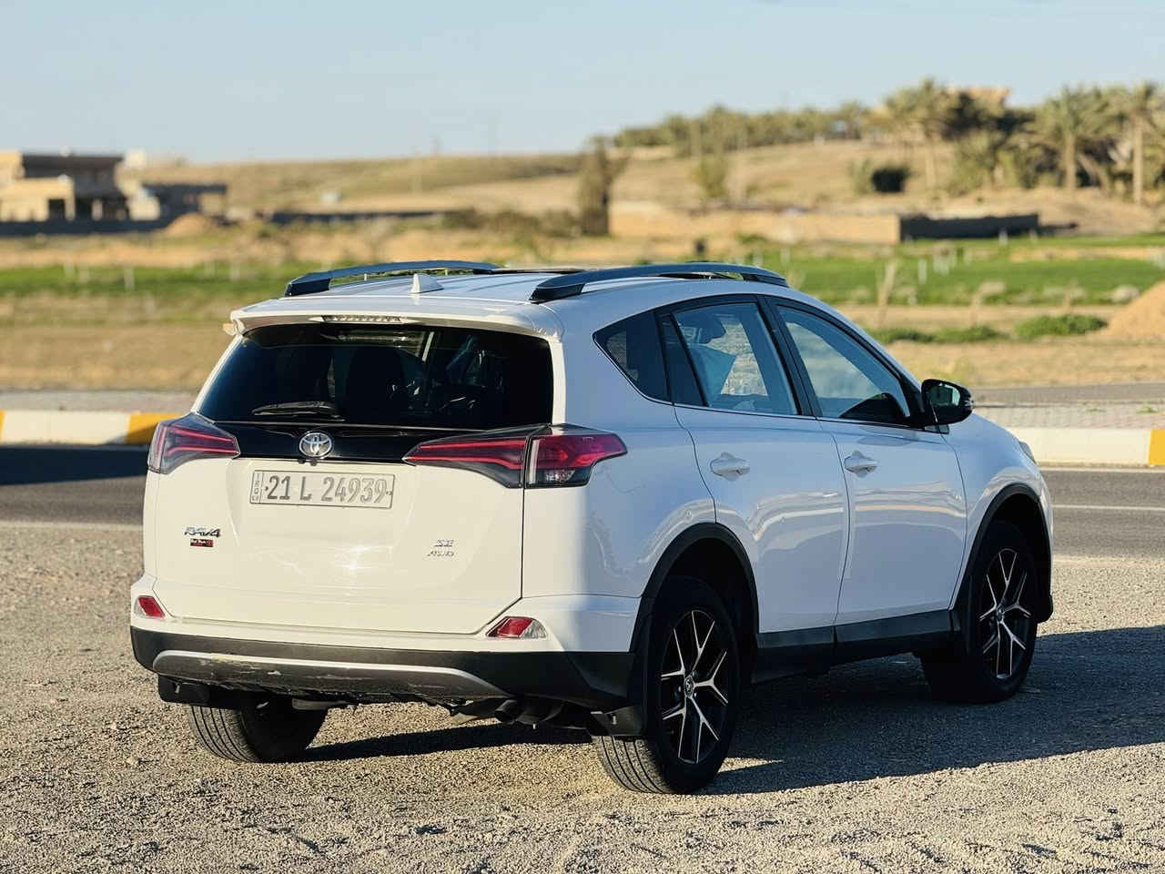 السلام عليكم
تويوتا راف 4 SE

(2018) 

TOYOTA RAV4

🌿 التفاصيل

بلد المنشا. ياباني 🇯🇵

🚘 الموديل 2018

🚘 سعه المحرك 2.5L

🚘 مقاعد جلد

🚘 فتحه سقف سلايد

🚘 حساسات اماميه

🚘 حساسات خلفيه

🚘 لايت +LED

🚘 بك لايت+LED

🚘 ويل 18

🚘 4 دسك

🚘 بصمه

🚘 تحديد سرعه

🚘 كشن تبريد و تدفه

🚘تحديد المسار الطريق

🚘 شاشه كبيره

🚘 اوضاع القياده. ECO.SPORT

🚘صندوق شفت كهرباهي

🚘 نضام مانع الانزلاق

🚘 نضام ABS

🚘 ا Bluetooth

🚘 اشارات بل المرايه

السياره  قطعتين صبغ بنيد +جاملغ 

السعر ١٦٥

للاستفسار الاتصال على الرقم

***********
