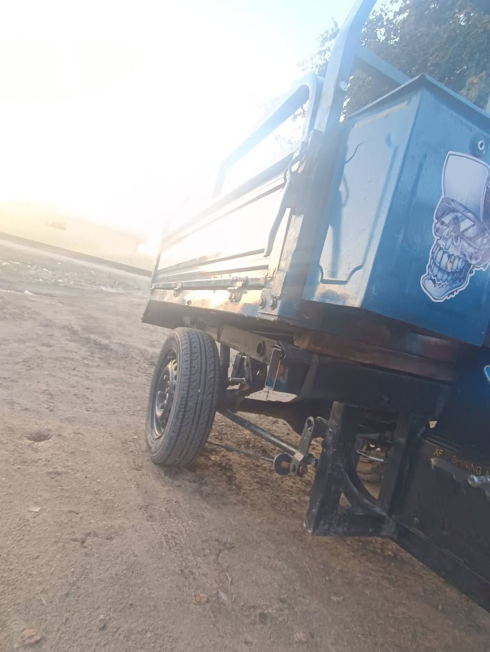 السلام عليكم ستوته موديل 13 اوراق اصولي مكينه 22 بيه نمره من 3بيه صوت النمر عاطله نضيفه مال شغل كهربائياته شغاله كله جديد تايرات جدد
السعر
1200
بيه مجال ***********
