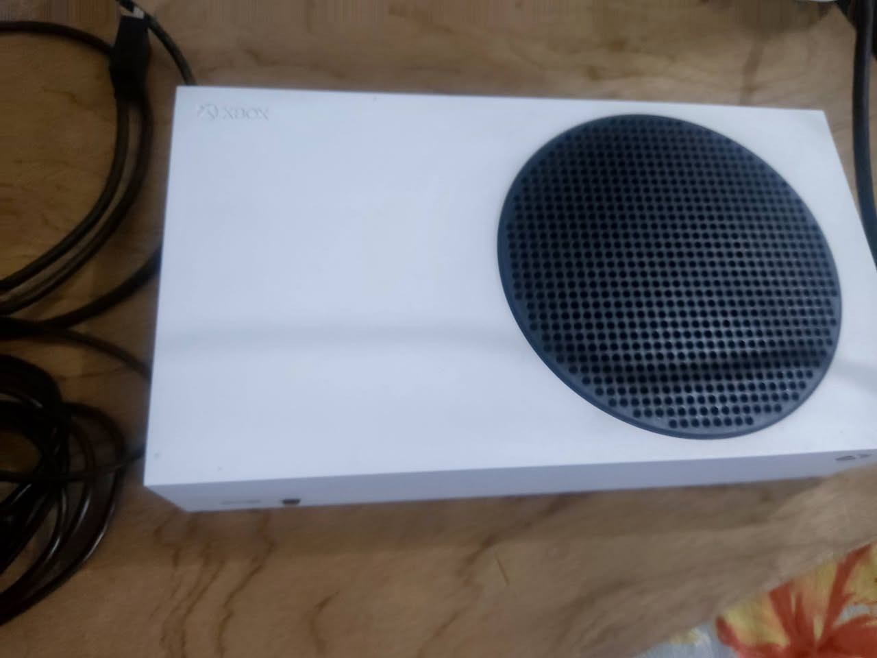 السلام عليكم حبايب اكسبوكس سيريس اس للبيع لوك ستيكر💯
الاكسبوكس لا مفتوح ولا مصلح باله اوربي 🔥موديل 22 شهر 12
الاكسبوكس يحتوي على ملحقات الاصلية وكيبلات الاصلية
الاكسبوكس يحتوي على جويستيك اصلي +كيبل شحن 3 متر+ بطارية اصلية تدوم 30 ساعه لعب مستمر +يحتوي على يوبي اس 850v  💯🔥
الاكسبوكس +بطارية جويستك الاصلية +يوبي اس السعر الكلي 350 الف فقط🔥💯
حبايب مكلفني ازيد بس اني حتاجيت فلوس واكيد شوف اسعار السوك 

للعلم مستخدم جدا قليل بسبب ظروف العمل جهاز يخبل🔥

مكاني بغداد/المحمودية/متواجد فقط فيسبوك


**إذا كنت صاحب هذا الإعلان وتريد حذفه لأي سبب، رجاءا أرسل رسالة إلى الدعم الفني**