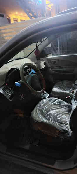 سلام عليكم لبيع توسان موديل 10ماشيه 180مكينه وكير وصدر جديد رقم بغداد مابيه اي نقص بيه جاملغ خلفي شويه صبغ ول بنيد بدل بلادي سعر 115 بكاني بغداد بنوك ***********5
