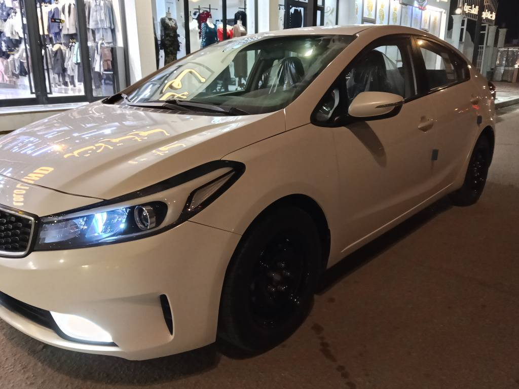 سيراتو 17 كفالة ماعدا بارد قليل رقم اربيل قديم بسم شركه جديده السياره   محرك الف او ستميه  مكان نجف سعر 130او بيها مجال *********** النجف, العراق
