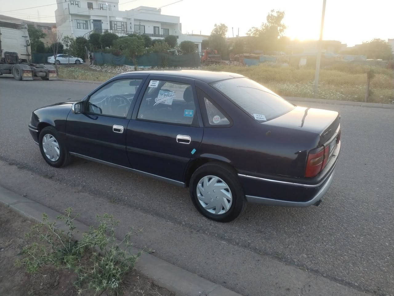 بەناوی خوای گەورە
ئۆپڵ ڤیکترا  بۆفرۆشتن
مەکینە 18مۆدێل 1995
سەنەوی تا 2031تازەیە
مەکینەوگێڕ لۆک تاقم پێش بەشەرت 
چرکەی تیانیە ماشاءاڵلە 
سعر42گڵاو معامەلە
***********
***********
