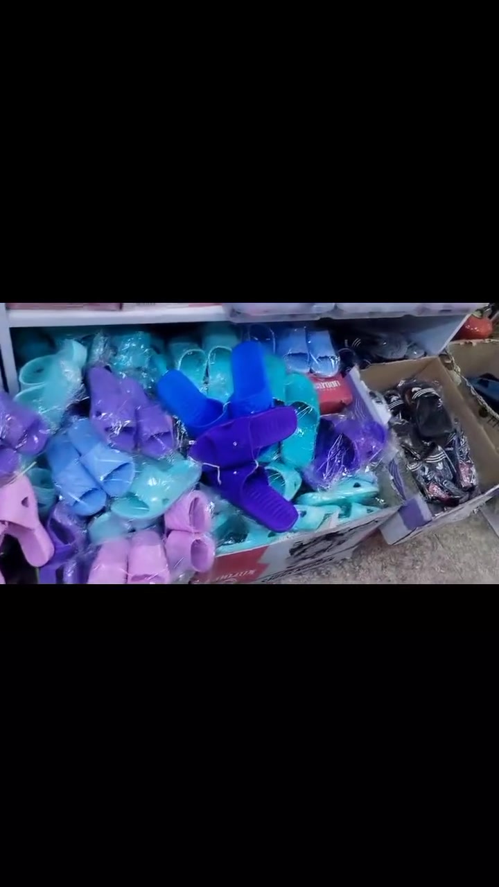 رجعنا لكم من جديد انواع
نعول نسائيه +طفال 
عروضنا مسترا كل يوم 

مرحبا بالجميع ونوعدكم بالأفضل دائما 🙏

#عنوان بدايه شارع الاطباء مجمع بهاء الكبيسي 

*********** بي وتساب

