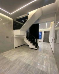 بيت للبيع والايجار بشارع بغداد والثاني بالشعله الشراي يجي خاص أو يتصل ...