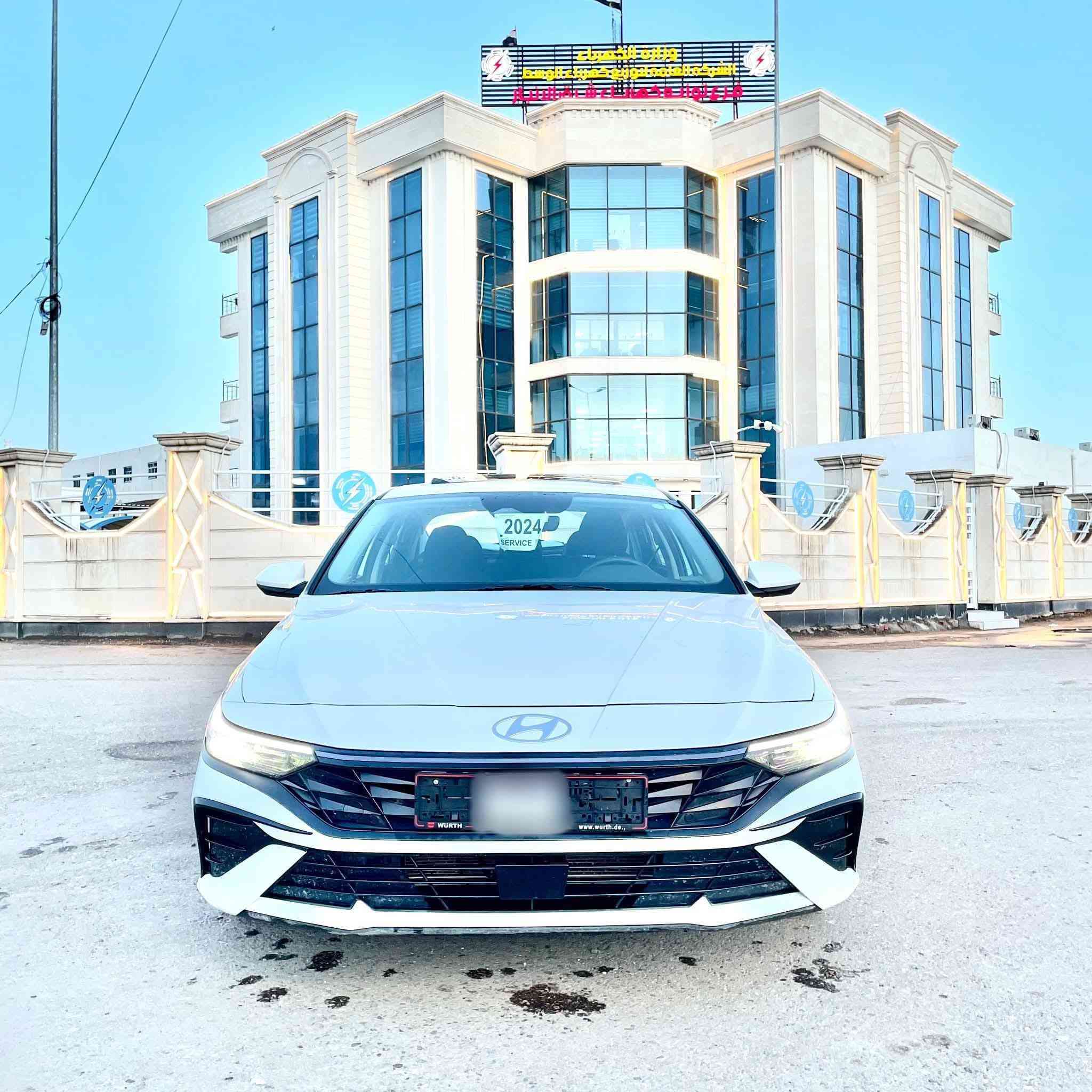 السلام عليكم بيع مستعجل على العمليه ونبي 

النترا امريكي 2024 وارد امريكي فول مواصفات سياره حلوه ما طالعه بيها السعرر 115 
المكان بغداد 
الهاتف ***********
الرقم الثاني ***********
