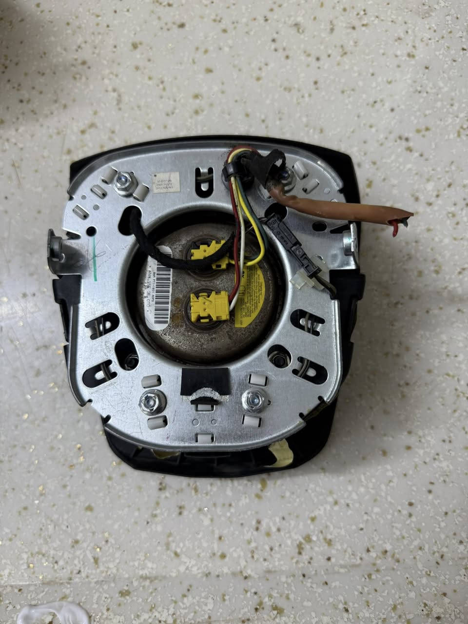 السلام عليكم عندي ايرباك ستيرن ( دركة ستيرن ) Chrysler  فان  العدد 2  بلاديه  على الشغل


**إذا كنت صاحب هذا الإعلان وتريد حذفه لأي سبب، رجاءا أرسل رسالة إلى الدعم الفني**