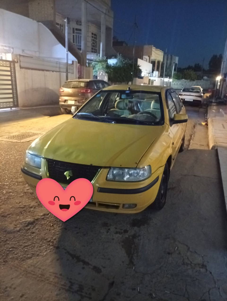 سمند للبيع موديل 11 سيارة جاهزة
كلن نقص مابيهة تبريد ثلج 
سيارة رقم بغداد دولي مصفرة هية وغرامات تحويل ثاني يوم 
مكان واسط عزيزية 
السعر 33وبيهة مجال الاستفسار اتصل عل رقم ***********
