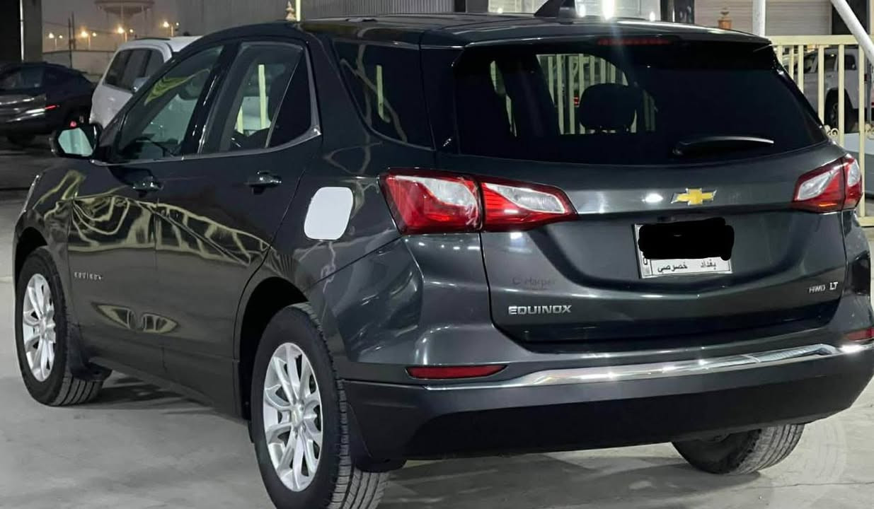 كوينكس موديل 2018  Lt  رقم بغداد بأسمي تحويل مباشر
تحكم فول  ويل كب    كامرة خلفيه شاشه كبير لمس بصمه تشغيل وأبواب خمس بصمات  كشن كهربائى  شاشة عطلات  تبريد قطعتين كشن مخمل محرك 1500 تيربو حادثها الجاملغ مبدل والبنيد مصبوغ حادث بسيط وحلو  تخم تاير جديد حداديه جديدة كهربائيات كلها شغاله وجديدة تبريد ثلج السيارة جاهزة للاخير ما بيها نقص نهائيا السعر  125  وبيها مجال قليل موبايل  ***********  ***********   اياد ابو بارق مكان السيارة بابل الشوملي
