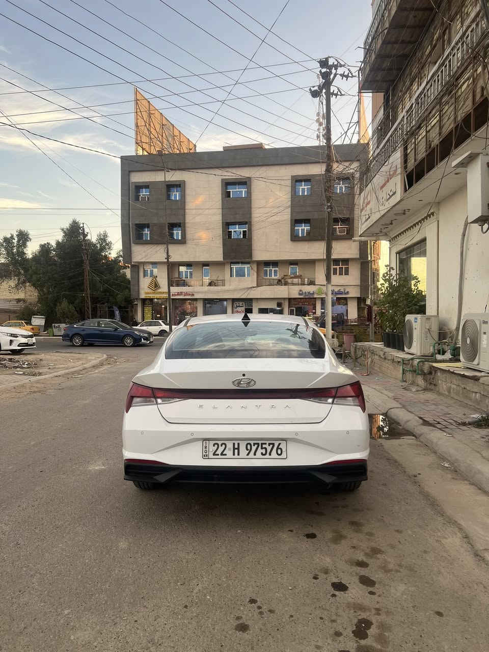 النترا 2022 خليجي مكفول
محرك ١٦٠٠
رقم اربيل ب اسمي تحويل ثاني يوم
السعر ١٦٠مجال جداً بسيط
ماشيه ٦٠ الف

مكان السياره كربلاء
***********
