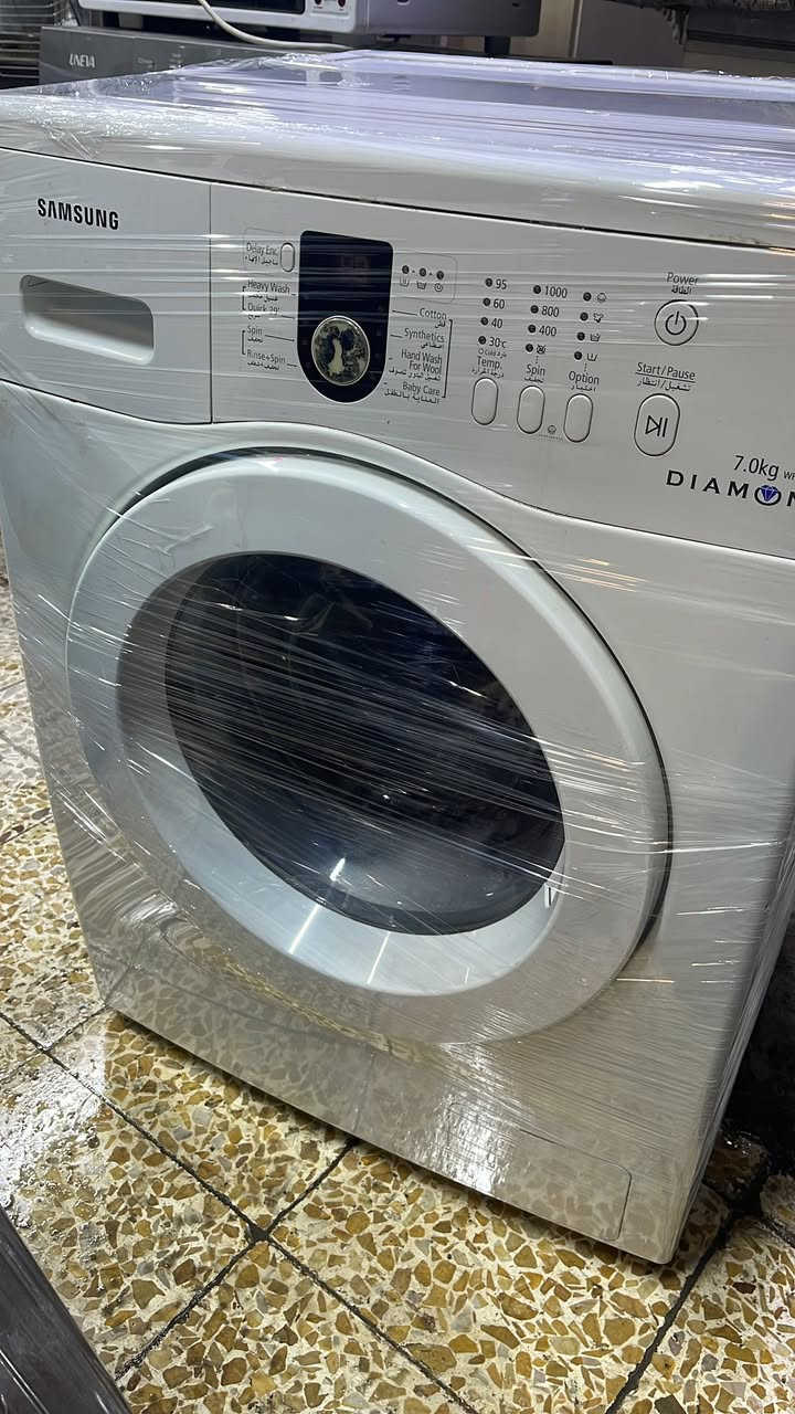 غساله فول ئوتميتك 7كيلو سامسونك 125الف بشرط شغل ما بي اي عيب بشرط شغل او ضمان اي ستفسر عل***********
