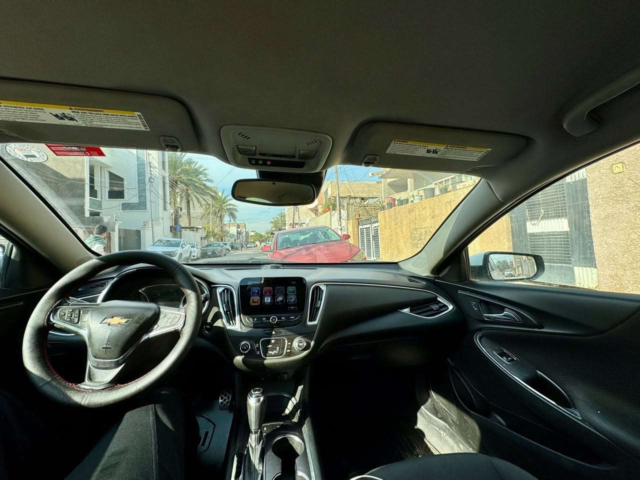 ماليبو 2016 
وارد رقم الشاصي مرفق 
حادث جانبي 
مكاني البنوك 
***********
السعر 90 $ 
اخوان مكلف بالنشر اي معلومات اتصل على الرقم لا دخلولي خاص رجاءا
