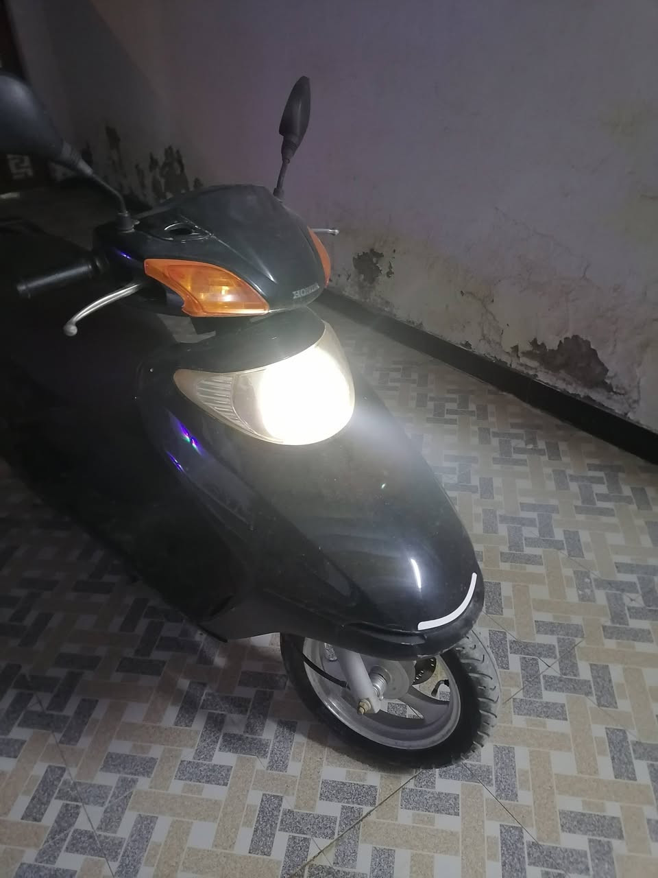 سبيسي ماليزي باب اول للبيع مجفته مره واحده وكلها شغاله سلف هندر كهربائيات السعر 300قفل للاستفسار الاتصال ع الرقم***********
