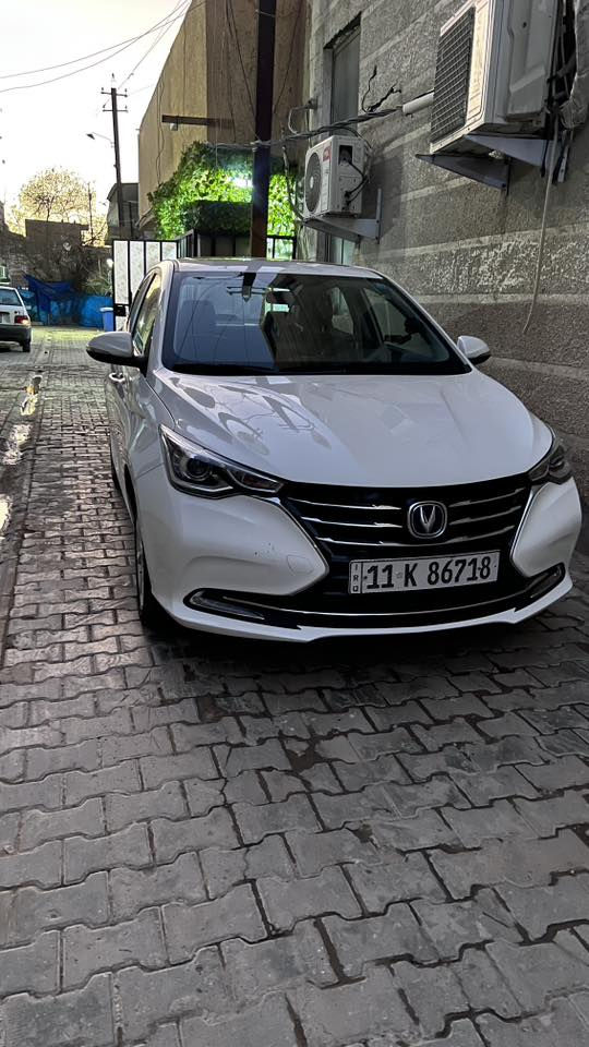 شانجان L7 موديل 2025
كفالة من الشخط السيارة بسمي ثاني يوم احولك 
مواصفات فتحة سقف كشنات جلد + مخمل
كروس سرعة تحكم ستيرن جهتين 
 ماشية 9000 بحالة الزيرو  
سعر 112 وبيهه مجال بسيط 
***********
