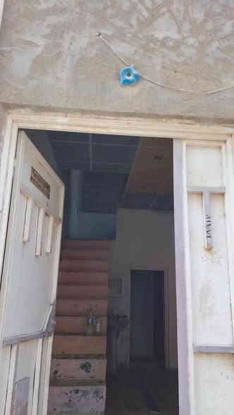 بيت ايجار الساهرون قرب بانزين خانه الضيغم قرب مكافحه المخدرات ايجاره 300 قفل 🔒 غرفتين وصاله ومطبخ***********
