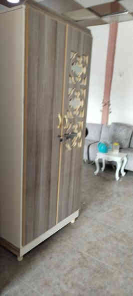 غرفه نوم تركي عمل عراقي مستعمل نضيفه مع كنتور ٢ باب مع معرض فراش ٣ متر نضيف لو وك جلولاء مدخل سيطرت المعسكر هاتف *********** وات ساب متواجد ملاحضه علما نشتري مستعمل ونراوس كل شيء خناقين
