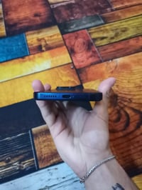 آيفون 15 pro max ذاكرة 256 نموذج M جهاز شرق اوسط مداخل صيانة شرط الفحص...