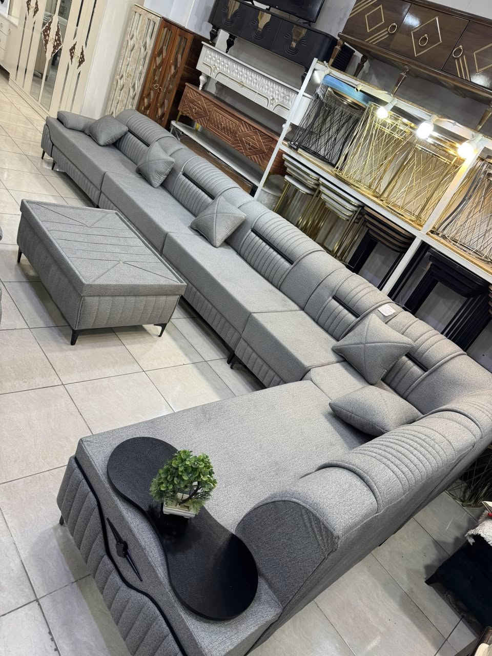 موبيليات علي يتوفر جميع الأثاث المستعمل بيع وشراء وتبديل الجديد بل مستعمل العنوان اربيل سايدين بنصلاوة فرمانبران مقابل ماركيت شياؤ الاستفسار *********** ☎️ 
واسف ماجاوب على تعليق ارد فقط فايبر وتساب اتصال يتوفر نقل اربيل  بغداد بصرة موصل كركوك سليمانية دهوك فقط
