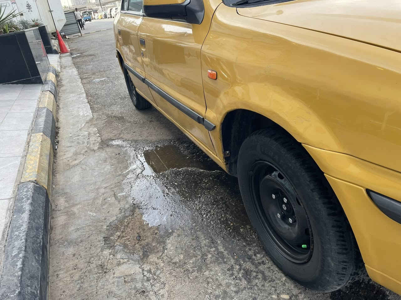 سمند 11بأسمي مصفره هيئه وغرامات ممطلوبه لو ربع دينار هزه جديده
محرك مجفت جديد مبدل رنكات بس بدون بساتم كير كلج كله جديد تبريد شغال خير من الله صدر امامي خلفي نضيف سياره مكفوله من لضربه بيهه بارد فقط وصبغ دوسات ودعاميه امامي وهلال واحد بس غرفه نضيفه مدوشمه بطاين وقماره نايلون حراري كهربائيات كلهه شغاله سياره جاهزه معروضه ب35وبيهه مجال بسيط مكاني الامين الثانيه***********
