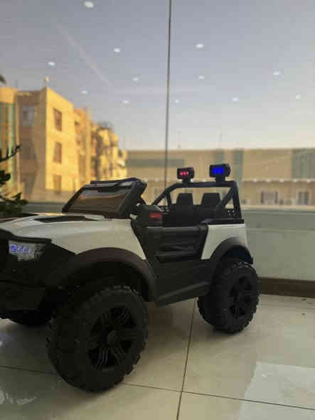 سياره شحن جديده جدا وكما موضح *********** السعر قفل ب 110
