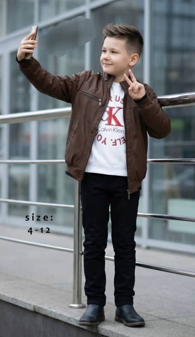 طقم جلد 3 قطع 
قياس وسط 
السعر $


**إذا كنت صاحب هذا الإعلان وتريد حذفه لأي سبب، رجاءا أرسل رسالة إلى الدعم الفني**