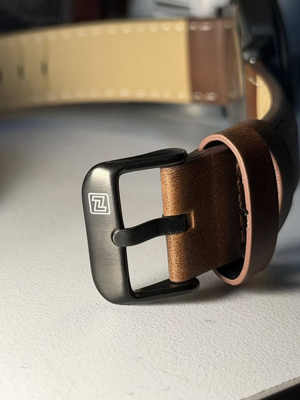 يونفيرس جلد جوزي كلش حلوه ومرتبة سعرها ٣٥ الف شامل التوصيل ***********
