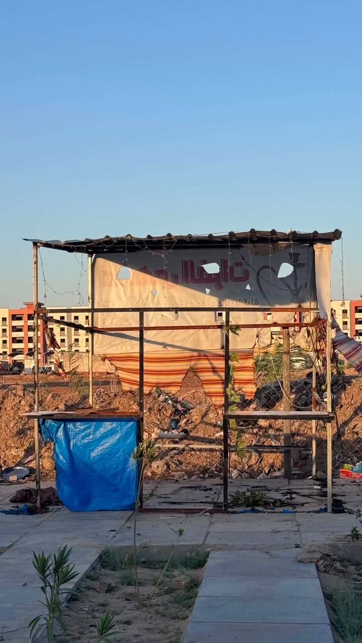 سياج بي ار سي  دنك وسيم جدد صار شهر من شديتهن 26 دنكة
85 متر  تسيج بيها 500 متر مربع 

بسعر مناسب جدآ 

مع صحيات جاهزه هيكل وجينكو متنقله 

مع هيكل عدد 2  قياساتهن 3*3  

كلمن وسعره او شلعه وحده 

وخادم


**إذا كنت صاحب هذا الإعلان وتريد حذفه لأي سبب، رجاءا أرسل رسالة إلى الدعم الفني**