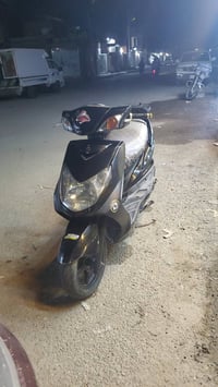 سكنز ياباني ما مفتوحه وكفرات اصلي وكلشي شغال  تواصل 07808890813