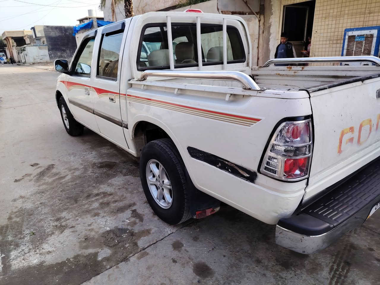 كنو موديل 2006.رقم كركوك سنويه مشرو ع وطني شرط تحويل. بطاقة بنزين. محرك. كير. كهربائيات. صدر. تخم تاير. دوشمه. شاصي. اكسل. كوله شرط. سياره بدون صبغ اوحادث. اوتبديل. للاستفسار أكثر ***********.مكان السياره كركوك *********** السعر ٥٠$بي مجال قليل
