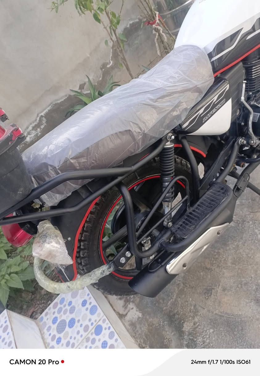 سلام عليكم 
دايـوان مديل 2023طالعة ب2025 مرقم ديالى نكليزي 

محرگ 200ccكفالة من الفتح والتبخيࢪ شرط مينسمع

دراجة جديدة مرقمة بسمنة تحويل ثاني يوم هزة جديدة 

كاملة برغي مابيهة نقص ماشية الفين فقط شرط حقيقي

مكاني ديالى بعقوبة قرب جسر خرنابات 

شراي تصل ودلل ***********📞📞

سعرهة 2450وبيهة مجال لشراي
