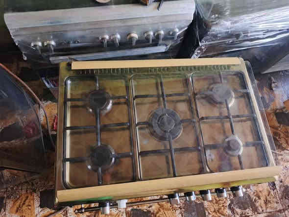 السلام عليكم
طباخ يونير تركي 
جديد مستخدم قليل مجدد بل كامل شغل ادينه احنه مسولين عليه أي خلل بي طباخ جديد ونضيف مكاني حله طهمازيه قرب محطة بانزين الود البابلي سعر الطباخ 250وبي مجال رقمي ***********
