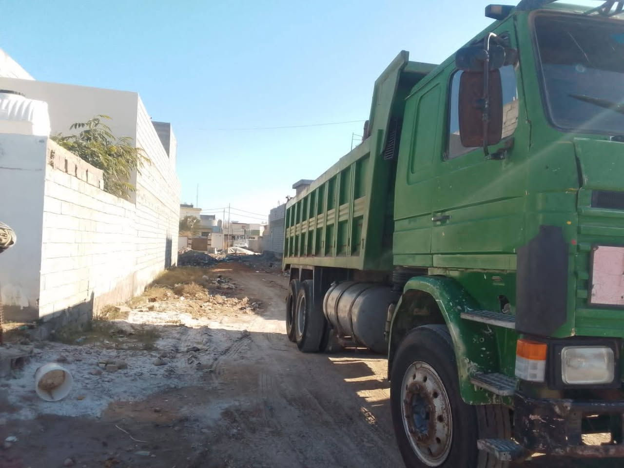 السلام عليكم سكانية143 للبيع موديل 92رقم بصره انكليزي بسمي سنويه 2030 مشروع وطني تحول ثاني يوم السياره خير من الله مجموعة باجر محرك 8اسرندر السعر 220وبيه مجال استفسار اكثر تصال68646 ***********/077100
