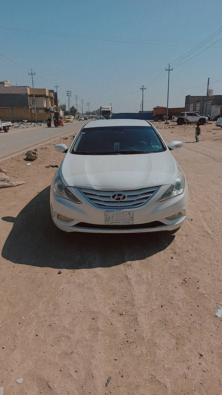 السلام عليكم سوناتا 12خليجي محرك دوش 2400نص مواصفات محرك كير تبريد شرط بيها رشات صبغ ***********
