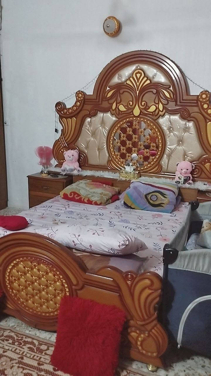 غرفه صاج عراقي أصلي سعر 475 وبيه مجال غرفه نظيفه مثل ما بلصوره وما بيه اي ضرر مكان بغداد الزعفرانية *********** هذا رقم بي وتساب الشراي يراسلني
