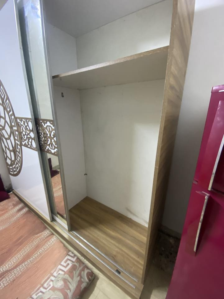 غرفه تركيه للبيع نظيفه جداً 5 قطع سعره 450 عنوان بغداد جزيرة بغداد السياحه للاستفسار ***********@إشارة
