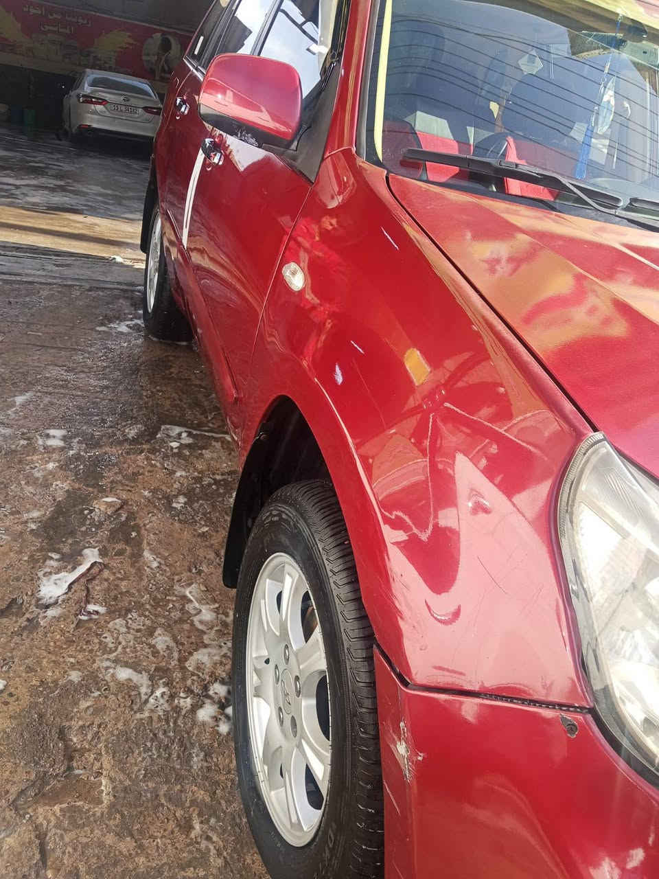 السلام عليكم للبيع تيكو ٢٠١٣ رقم بغداد انكليزي الجديد سياره ماشيه 130 سياره نضيفه كير مكينه صدر أمامي خلفي كله تمام تخم تاير جديد مكينه ١٨٠٠ كير كهرباء تبريد ثلج تدفئه كشنات  تحكم ستيرن فتحه كهرباء شاشه سياره كلش نظيفه مكان بغداد البلديات شارع المصرف السعر 53  وبيه مجال حك الجيه تحويل ثاني يوم الاتصال على الرقم  ***********
