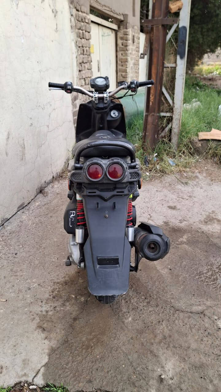 السلام عليك دراجه سكنس جبلي موديل 2014للبيع دراجه مال رمبه وبعدها ع وضع الشركه شلعه معدل كهربائيات كله شغاله سعره 950مكاني بغداد سبع اقصور ***********
