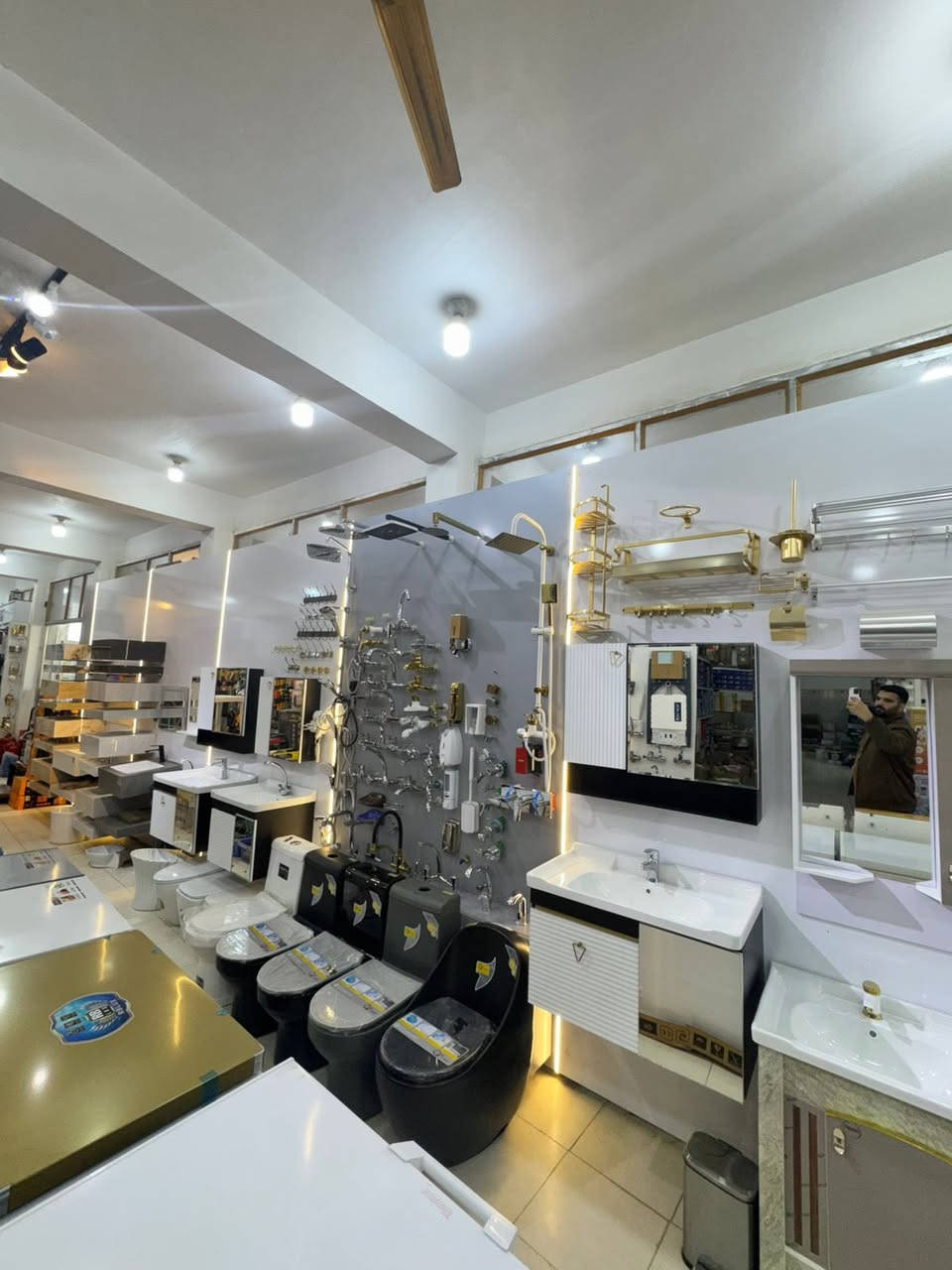 مغسله ديكور +بورسلين+مقعد غربي
احجام مختلفة ٦٠ سم &٨٠ سم 

متوفر الوان متعددة 

سعر جدا مناسب 👌

وعدنا خدمة توصيل 🚚 

مكان  الصويره شارع المطار مجاور معمل الحليب 

مجمع السجاد


**إذا كنت صاحب هذا الإعلان وتريد حذفه لأي سبب، رجاءا أرسل رسالة إلى الدعم الفني**