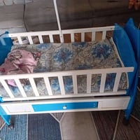 أثاث أطفال • للبيع
